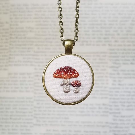 Tiny Mushroom, Geocaching, Embroidery Jewelry, Hand Embroidery Stitches, Textile Art, Embroidery Stitches, Embroidery Patterns, Hand Embroidered, Hand Embroidery