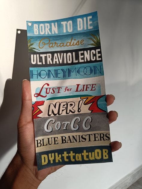 Lanadelrey lana del rey born to die paradise bookmark aesthetic ultraviolence honeymoon lust for life Lana Del Rey Parking Spot, Lana Del Rey Inspired Painting, Lana Bookmark, Lana Del Rey Painting Easy, Lana Del Rey Crafts, Lana Del Rey Doodles, Lana Del Rey Aesthetic Drawing, Lana Del Rey Gift Ideas, Lana Del Rey Bookmark