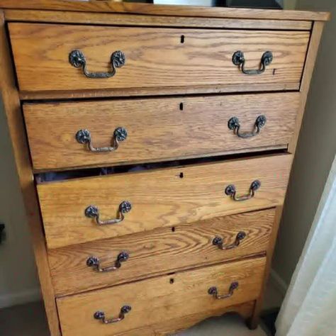 Check out this chest of drawers upcycle idea. If you love painted furniture you'll love the before and after photos of this black paint makeover. #diy #dresser #makeover