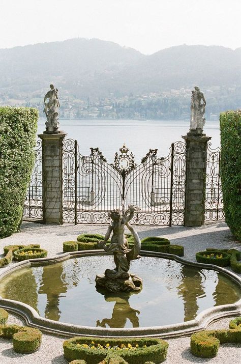 Lac Como, Comer See, Lake Como Italy, Como Italy, Iron Gate, Lake Como, Pretty Places, Amazing Places, Places Around The World