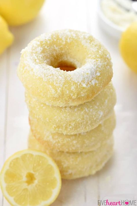 Lemon Sugar Baked Donuts Light Breakfast Ideas Simple, Bakery Breakfast Ideas, Simple Breakfast Ideas, Quick Breakfast Ideas, Infused Sugar, Homemade Donuts Recipe, Cake Donut, Baked Donut Recipes, Tasty Breakfast