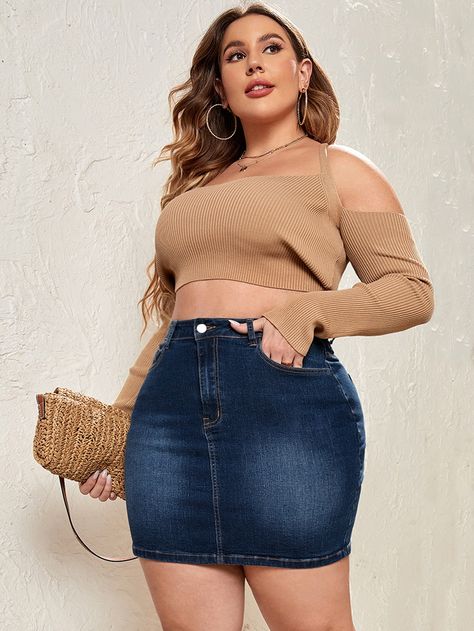 Denim Mini Skirt Outfit, Denim Bodycon Skirt, White Women Dresses, Plus Size Denim, Short Denim Skirt, Miniskirt Outfits, Denim Pencil Skirt, Printed Sleeveless Top, Denim Skirts