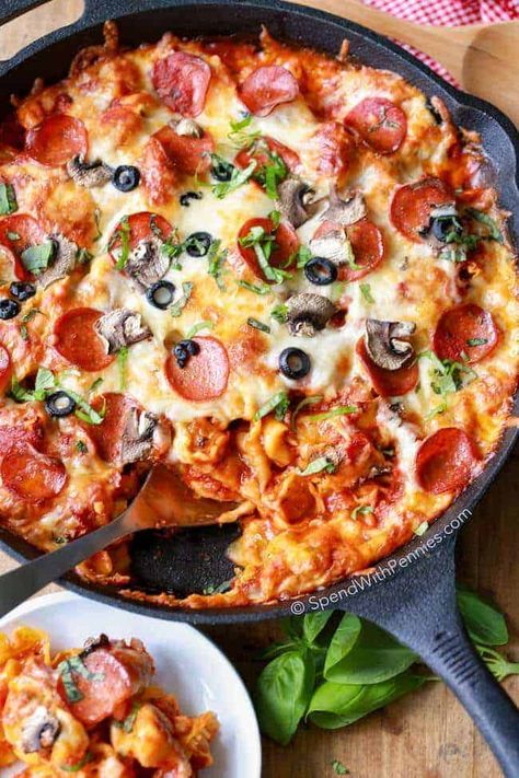 Pizza Baked Tortellini Pizza Tortellini, Pizza Pasta Bake, Tortellini Bake, Tortellini Recipes, Pizza Bake, All Recipes, One Pan, A Pizza, Italian Dishes