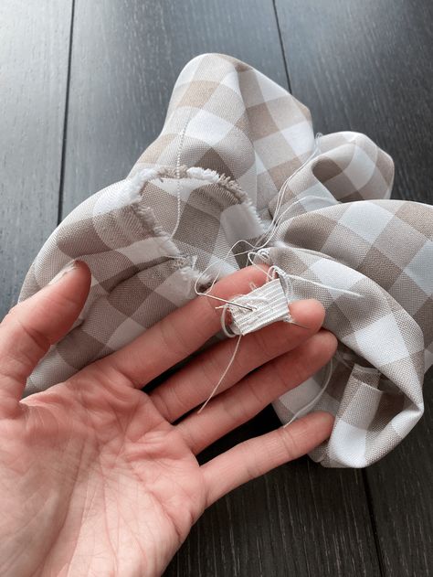 Jumbo Scrunchies Diy, Large Scrunchies Diy, Giant Scrunchie Diy, Big Scrunchies Diy, Diy Large Scrunchie, Xxl Scrunchies Diy, Diy Big Scrunchie, Extra Large Scrunchies Diy, Giant Scrunchie Pattern