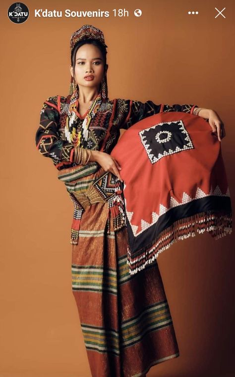 Indigenous Philippines, Philippine Aesthetic, Filipino Traditional Clothing, Filipino Dress, Philippines Outfit, Philippine Fashion, Filipino Heritage, Filipino Clothing, Philippines Fashion