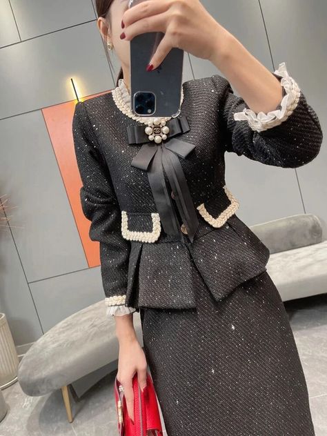 Mongw Vintage Small Fragrance Tweed Two Piece Set Women Crop Top Woolen Short Jacket Coat + Mini Skirts Sets Sweet 2 Piece Suit Tweed Two Piece, Women Silhouette, Women Crop Top, 2 Piece Suit, High Waisted Pencil Skirt, Knitting Women Sweater, Set Women, Fall Fashion Outfits, Short Jacket