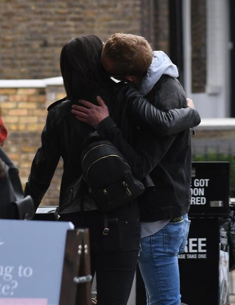 Lilah Parsons, Laurence Fox, Billie Piper, New Girlfriend, Tv Series, Fox, Winter Jackets, Romance, Actors