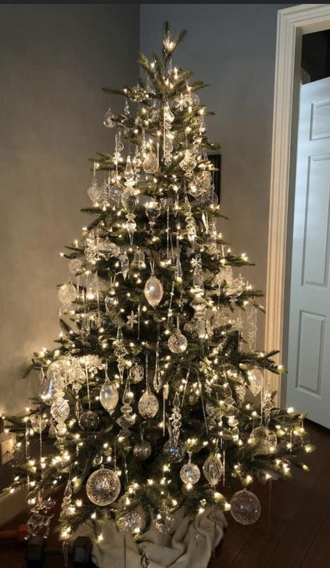 Whitney Simmons Christmas Tree, Diamond And Pearl Christmas Tree, Clear Glass Ornament Christmas Tree, Crystal And Pearl Christmas Tree, Cluster Christmas Trees, Christmas Tree Crystal Decorations, Yule 2024, Clear Christmas Tree, Swarovski Christmas Tree