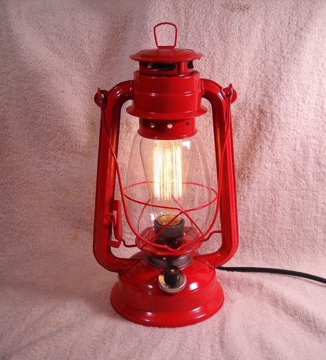 edison bulb light lantern Bulb Ideas, Electric Lantern, Corner Electric Fireplace, Table Lamps Uk, Lantern Table Lamp, Antique Lanterns, Hanging Lighting, Industrial Table Lamp, Lamp Hanging