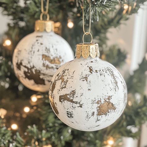 Learn how to transform new ornaments into charming vintage-style decorations. Discover easy DIY techniques to create authentic-looking antique Christmas treasures. Christmas Village Sets, Diy Techniques, Christmas Mantels, Distressed Painting, Coffee Staining, Antique Christmas, Real Vintage, Vintage Ornaments, Xmas Ornaments