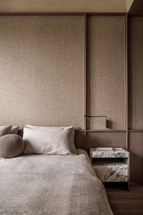 Greentown’s Idyll Moment Farm: Blending Local Traditions with Modern Design Masculine Bedroom Decor, 2022 Picture, Chengdu China, Masculine Bedroom, Hotel Room Design, Headboard Designs, Chengdu, Night Stand, Residential Interior