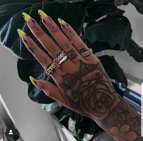 Wolverine Nails, Lightning Nails, Evil Eye Nails, Edgy Nails, Minimalist Nails, Fabulous Nails, Dream Nails, Dope Nails, High Voltage