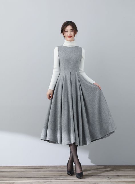 Wool Dresses Winter Classy, Everyday Dresses Casual Winter, Warm Winter Dress, She In Dresses, Dress With Blouse, Wool Dress Winter, Dresses In Winter, Dresses For Tall Women, Winter Wool Dress