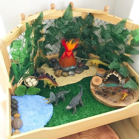 Jennifer • little_play_ideas on Instagram: “Prehistoric small world 🌋 Dinosaurs were popular yesterday so a 'big dinosaur world' was requested. One kid is at school and the other is…” Dinosaur Dolls House, Diy Dinosaur Play Table, Dinosaur World Diy, Dinosaur Small World Play, Dino Dollhouse, Dinosaur Doll House, Dinosaur Environment, Dinosaur Dollhouse, Pokemon Habitat