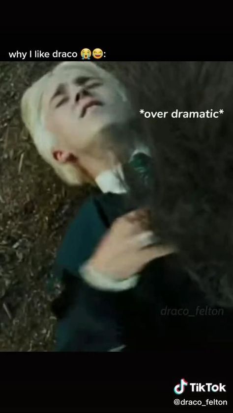 iTs kIlLeD mEh 😌 [Video] | Harry potter fandom, Draco malfoy funny, Draco malfoy Draco Funny, Draco Malfoy Memes, Draco Malfoy Funny, Draco Malfoy Imagines, Glume Harry Potter, Funny Harry Potter Jokes, Tapeta Harry Potter, Harry Draco, Draco Malfoy Aesthetic