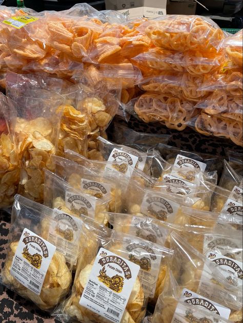 Mexican Flea Market, Snacks Potato, Mexican Aesthetic, Chips Snacks, Aesthetic 2023, Mexican Party, Snack Chips, Dessert Bread, Mexican Culture