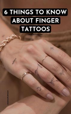 30+: The Best Female Tattoos on Hand: A Comprehensive Guide - Fashion Tips Tricks Finger Tattoos For Women, Designer Tattoo, Tattoos Finger, Inspo Tattoo, Tiny Finger Tattoos, Tattoo Designer, Tato Minimal, Beauty Tattoo, Shop Tattoo