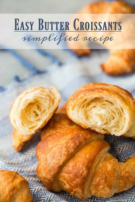 Croissant Nutella, Easy Croissant Recipe, Crossiant Recipes, Crossant Recipes, Easy Puff Pastry Recipe, Resepi Roti, Homemade Croissants, Butter Croissant, Croissant Dough