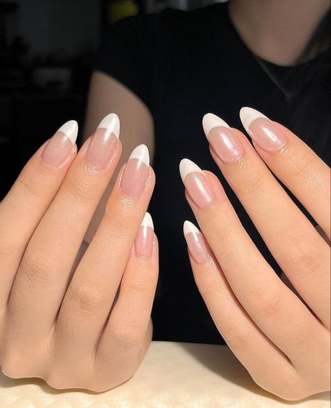 french tip manicure, hailey bieber nails, french tip nails, acrylic nails, nail inspo, glazed nails, hailey bieber glazed Hailey Bieber Nails French Tip, Glazed Nails Hailey, 90s French Tip Nails, Hayley Bieber Nails, French Tip Nails Acrylic, Tip Nails Acrylic, Nails Hailey Bieber, Glazed Nails, Tip Manicure