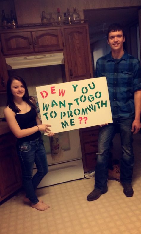 Mountain Dew Hoco Proposal, Mountain Dew Promposal, Mtn Dew Hoco Poster, Hoco Sign Ideas, Cute Promposal, Dance Asking Ideas, Sadie Hawkins Proposals, Dance Asking, Hoco Posters