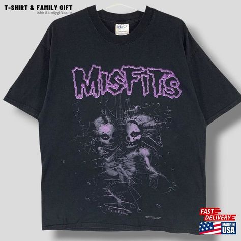 Vintage 90S Misfits Violent World Tshirt Hoodie Classic Check more at https://tshirtfamilygift.com/product/vintage-90s-misfits-violent-world-tshirt-hoodie-classic/ Tshirt Design Inspiration, Tshirt Design, Trending Tshirts, Family Gifts, Family Shirts, Vintage 90s, Tshirt Designs, Design Inspiration, Music