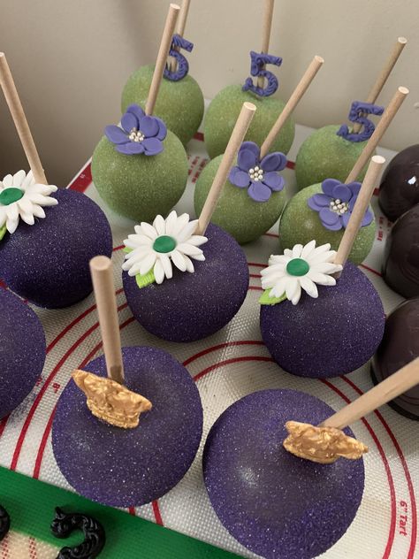 Sunflower Candy Apples, Galaxy Candy Apples, Sliced Candy Apple Pops, Bumble Bee Candy Apples, Marbled Candy Apples, Princess And The Frog, Candy Apples, The Frog, Apples