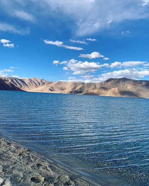 leh ladakh Leh Ladakh Aesthetic, Leh Ladakh Photography Wallpaper, Leh Ladakh Photography, Ladakh Aesthetic, Pangong Lake, Ocean Tapestry, 2024 Wallpaper, Mountain Aesthetic, Leh Ladakh