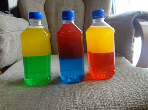 A fun toddler activity that mixes play, art, and science. Make colour mixing bottles! Really easy to make and tons of fun @ Excite and Explore. Color Mixing Science Experiment, Color Mixing Projects For Kids, Mixing Primary Colors For Preschool, Colour Mixing Activities Preschool, Color Mixing Activities Preschool, Colour Mixing Eyfs, Colour Mixing Activities, Color Mixing Activities, Unschooling Ideas