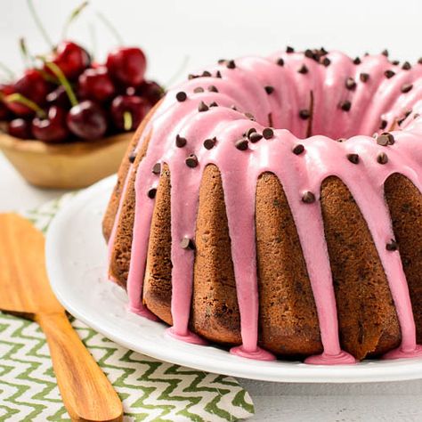 Cherry Chip Cake Mix, Chocolate Chip Bundt, Cherry Chip Cake, Chocolate Chip Bundt Cake, Cherry Glaze, Cherry Chocolate, Cherry Recipes, Bundt Cakes Recipes, Bundt Cakes