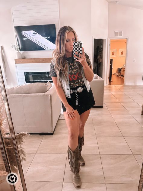 Linked my Brooks and Dunn concert outfit on my LTK🤍 Boots are old but they are Twisted X Follow my shop @alexxmitten on the @shop.LTK app to shop this post and get my exclusive app-only content! #liketkit #LTKunder50 #LTKunder100 #LTKstyletip #amazonfashion #countryconcertoutfit #western @shop.ltk https://liketk.it/4bcSL Brooks And Dunn Concert Outfit, Country Concert Top Amazon, Country Concert Must Haves, Country Concert Outfit Oversized Tee, Woman’s Country Concert Outfit, Country Concert Outfit, Country Concerts, Amazon Fashion, Store Fronts