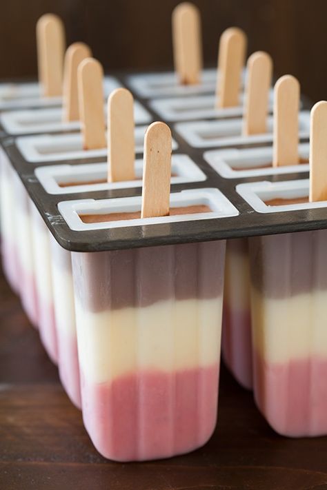 Neapolitan Popsicles | Cooking Classy Popcicles Recipes, Watermelon Ice Pops, Homemade Fruit Popsicles, Fruit Treats, Peppermint Crisp, Healthy Popsicles, Making Yogurt, Neapolitan Ice Cream, Yogurt Popsicles