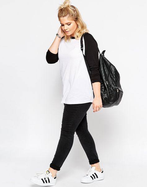 Image 4 of ASOS CURVE Baseball Top With Raglan Sleeve Chubby Style, Outfits Curvy, Chubby Fashion, Asos Curve, Curvy Outfits, Latest Outfits, College Outfits, Summer Outfits Women, Curvy Fashion