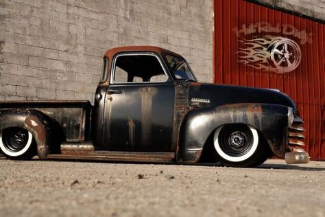 Slammed 3100 Chevy Hot Rat Street Rod Patina Pickup Air Ride Bagged C10 COLD AC for sale Slammed Trucks, Vintage Pickup, Truck Detailing, Lowrider Trucks, Chevy 3100, Chevrolet Truck, Vintage Pickup Trucks, Lowered Trucks, Old Pickup