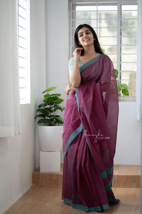 Cotton Sarees Online, Plain Saree, Casual Saree, Silk Cotton Sarees, Boutique Dress Designs, Contrast Blouse, Cotton Sarees, Indian Fashion Dresses, Beautiful Saree