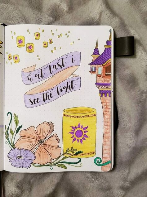 Disney Journal Ideas, Tangled Journal, Disney Bujo, Disney Bullet Journal, Disney Journal, Easy Pencil Drawing, Weekly Bullet Journal, Drawing Dragon, Deco Disney