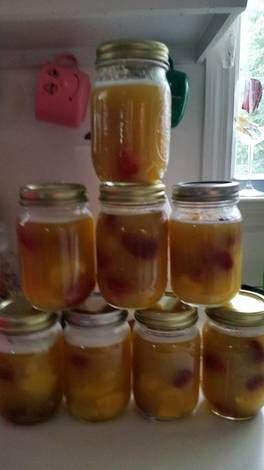 Everclear Recipes, Strawberry Moonshine Recipe, Strawberry Moonshine, Moonshine Drink Recipes, Peach Moonshine, Mango And Strawberry, Homemade Moonshine, Moonshine Cocktails, Moonshine Recipe