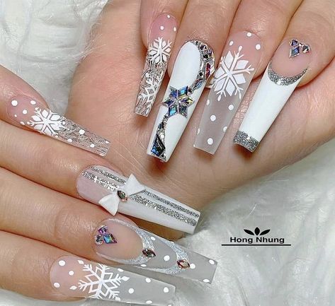 Ongles Bling Bling, Winter Nails Acrylic, Cute Acrylic Nail Designs, Christmas Nails Acrylic, Nails Polish, Winter Nail Designs, Uñas Acrilicas, Xmas Nails, Christmas Nail