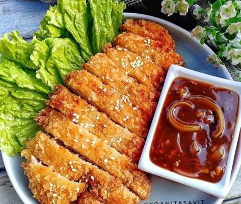 Resep Chicken Katsu, Tofu Teriyaki, Chicken Katsu, Makanan Diet, Seitan, Part 4, Chicken Wings, Food To Make, Food And Drink