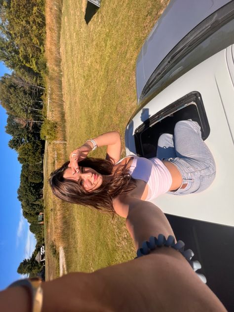 Sunroof Car Poses, Insta Car Poses, Car Photoshoot Sunroof, Passenger Car Pics, Sunroof Car Pictures, Sunroof Car Photography, Aesthetic Car Selfies, Sunroof Pics, Pictures Inside Car