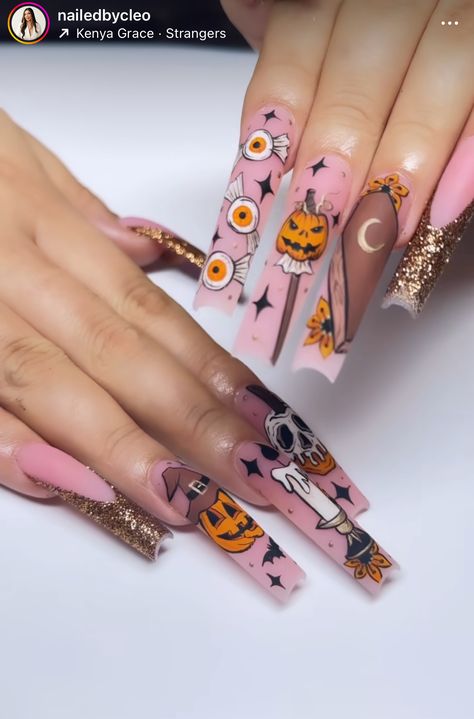 Xxxl Halloween Nails, Coffin Design Nails, Nail Designs Hand Painted, Spoopy Nails, Fall Long Nails, Horror Nails, Holloween Nails, Spooky Nails, Halloween Acrylic