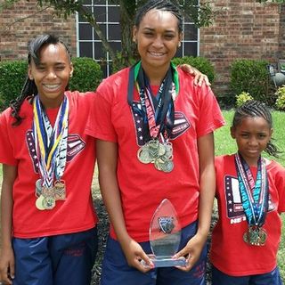 Junior Olympics Track, Junior Olympics, Track And Field Events, Olympic Track And Field, Track And Field Athlete, 3 Sisters, Des Moines Iowa, 2023 Vision, Des Moines