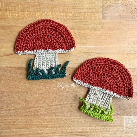 Flat Crochet Mushroom, Aplique Mushroom Crochet, Mushroom Crochet Applique, Crochet Mushroom Applique Pattern Free, Crochet Mushroom Coaster, Crochet Mushroom Applique, Embroidery On Crochet, Mushrooms Crochet, Nerdy Crochet Patterns