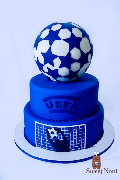 uefa champions league cake Champions League Cake, Champions League Party, Soccer Baby Showers, Soccer Ball Cake, Champions League Trophy, Champion League, Soccer Baby, Soccer Cake, Mario Cake