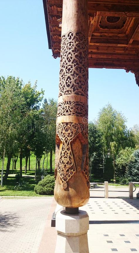 Eastern wooden column with ornament. royalty free stock photos Column Carving Design, Islamic Column Design, Thai Interior Design, Column Cladding, Islamic Ornament, Marble Pillar, Wood Column, Wooden Columns, Wood Carving Furniture