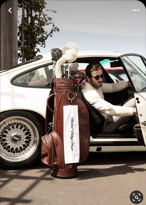 Leather Golf Bag, Vintage Golf Aesthetic, Designer Bags Aesthetic, Vintage Golf Bag, Belvedere Vodka, Golf Stand Bags, Golf Pictures, Golf Inspiration, Hood Cover