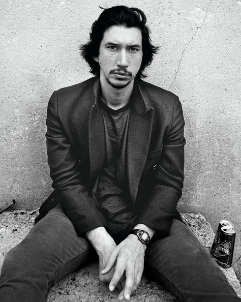 ADAM DRIVER IS A FORCE TO BE RECKONED WITH Photographed Norman Jean Roy Esquire Magazine November 2017 Norman Jean Roy, Fashion Trends Magazine, Emo Boyfriend, Kylo Ren Adam Driver, Driver Covers, Ben Solo, Cover Boy, Esquire Magazine, Best Director