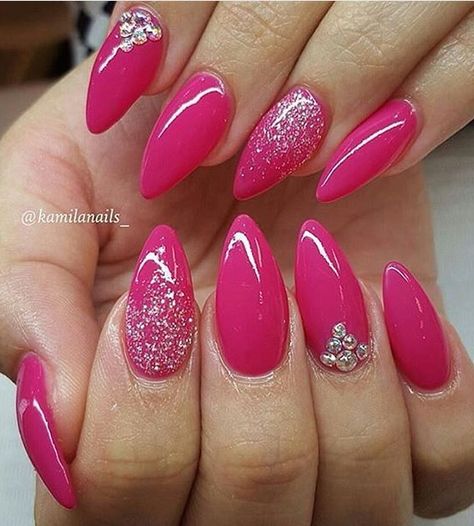 Pink Nails Cute, Short Coffin Nails Designs, Bright Pink Nails, Rose Fushia, Nails Cute, Nail Designs Valentines, Summery Nails, Pink Nail Art, Pink Nail Designs