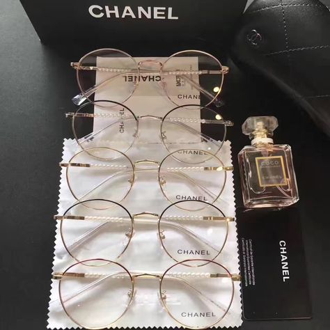 Chanel reading glasses Reading Glasses Aesthetic, Cute Reading Glasses, Glasses Aesthetic, Aesthetic Reading, Fashion Eye Glasses, Stylish Glasses, Coco Chanel, Eye Glasses, Reading Glasses