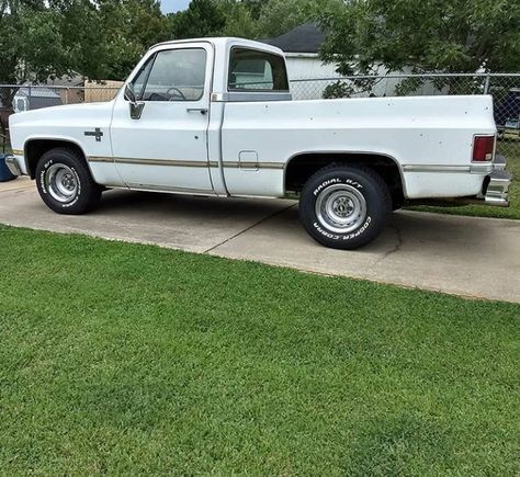 87 Chevy Truck, Pallet Chest, Obs Truck, Sport Truck, C10 Trucks, Square Body, Gmc Trucks, Truck Lights, Chevy Silverado