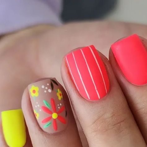 Acrylic Nails For Summer 2023, Nails For Summer 2023, How To Shape Nails, Acrylic Nails For Summer, Summer Nails 2023 Gel, Nails 2023 Gel, Summer Nails Neon, Summer Nails 2023, Bunny Nails